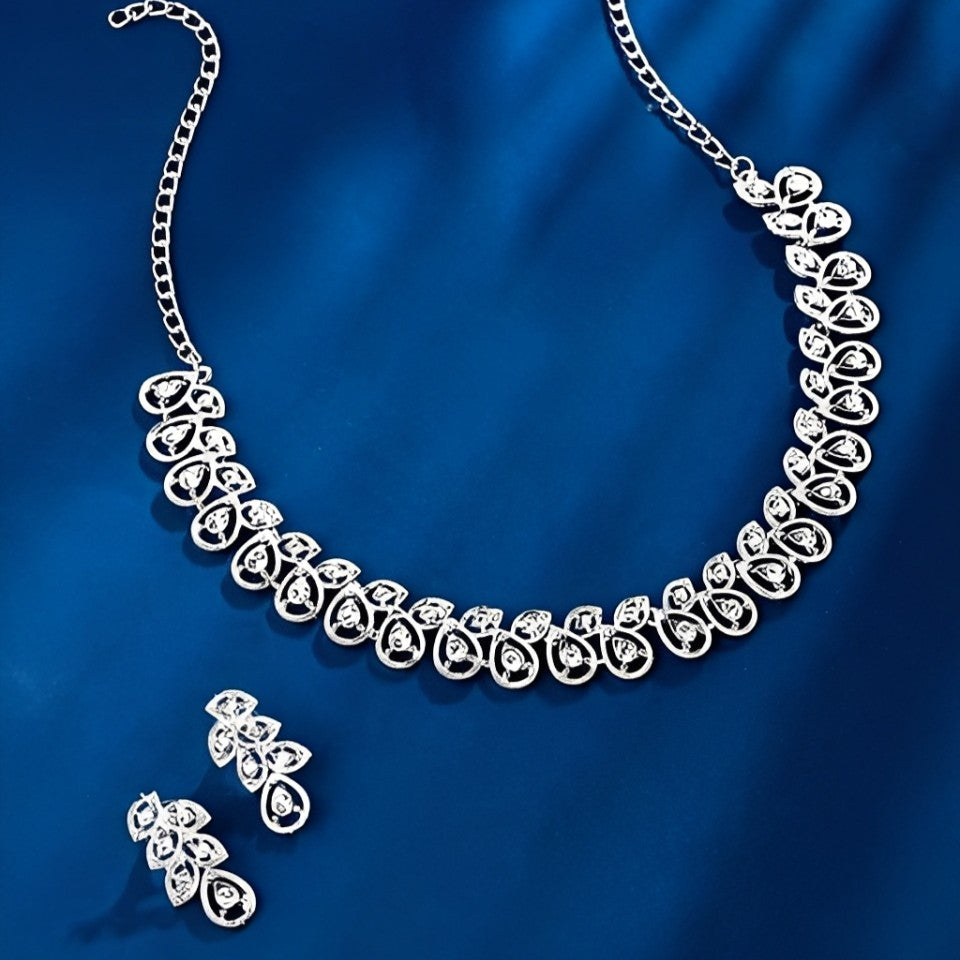 Elegant Teardrop-Cut Diamond Necklace and Earring Set